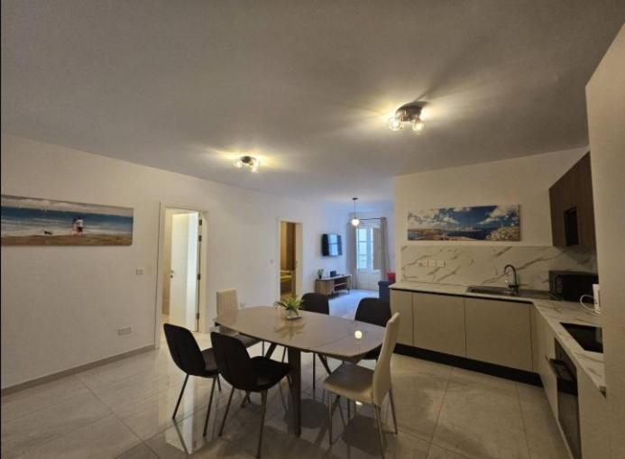 Luxurious Near Valletta Ferry P1 Апартаменты Слима
