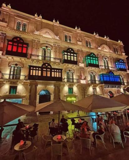 Luxurious Near Valletta Ferry P1 *